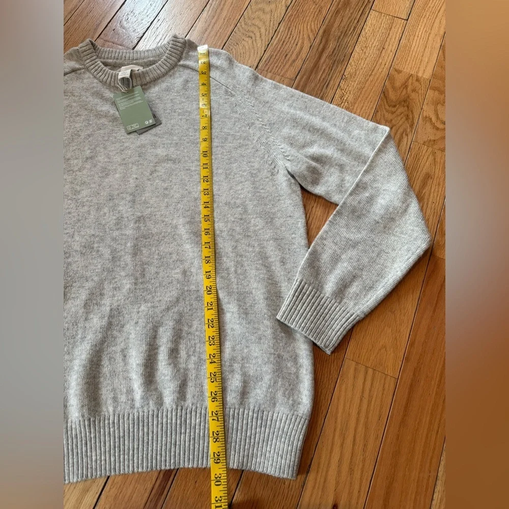 H&M Men's Light Gray Crew Neck Wool Blend Sweater Size L NWT